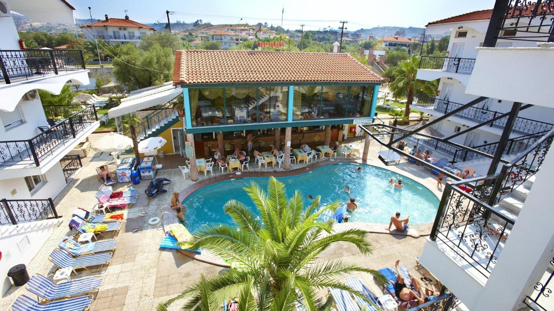 Hanioti Grand Victoria Экстерьер фото